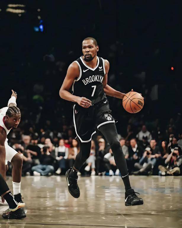 九游会-包含杜兰特迎来二十赛季高光表现，IG球迷沸腾！的词条