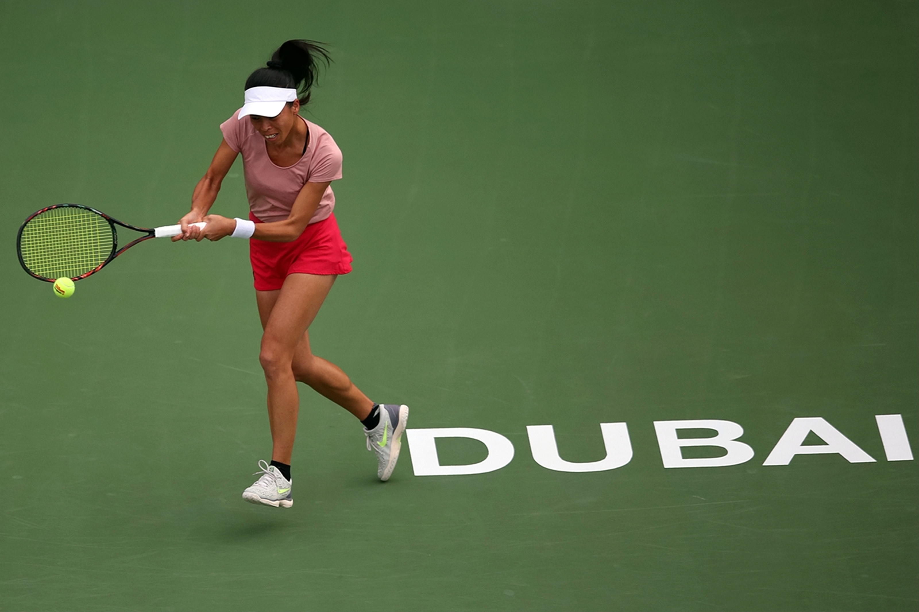 九游-科维托娃回归赛场，出色防守首场状态亮眼，利物浦观众沸腾！的简单介绍